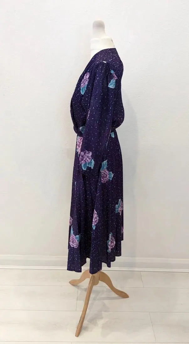 Vintage Dresses - Occasion dress - Purple and Lilac - Size 12/14 UK Long Sleeve dress Frock33