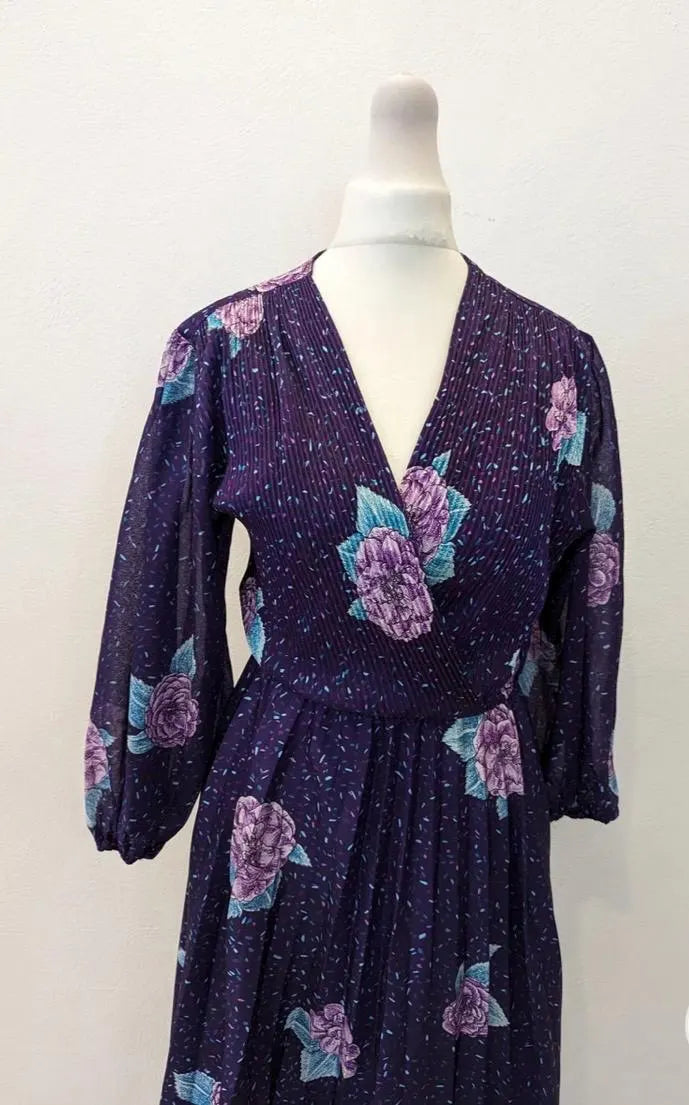 Vintage Dresses - Occasion dress - Purple and Lilac - Size 12/14 UK Long Sleeve dress Frock33