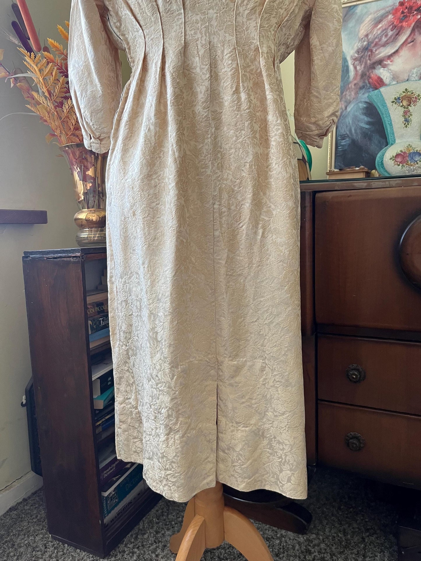 Vintage clothing- Vintage Dress- MIDI Dress- gold- size 10- frock33