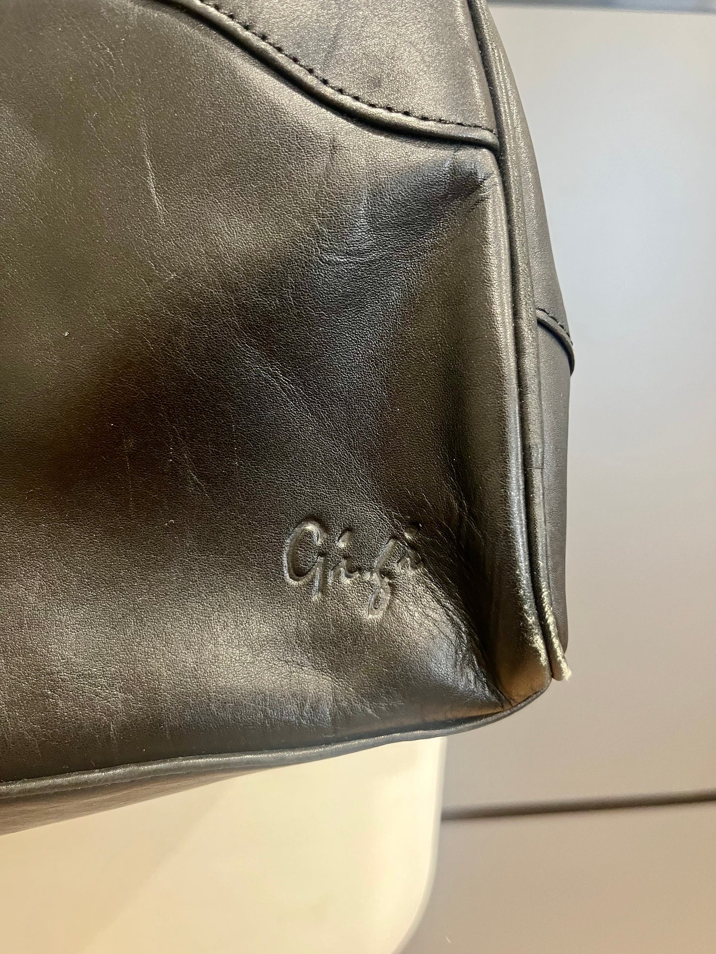 Vintage Accessories - Vintage Shoulder Bag- Black Leather with long strap- by GIGI - Frock33