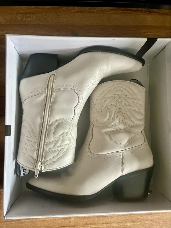 Vintage Cowboy Boots | Bronx |Cream Leather |Y2K | Size 4 UK |Frock 33