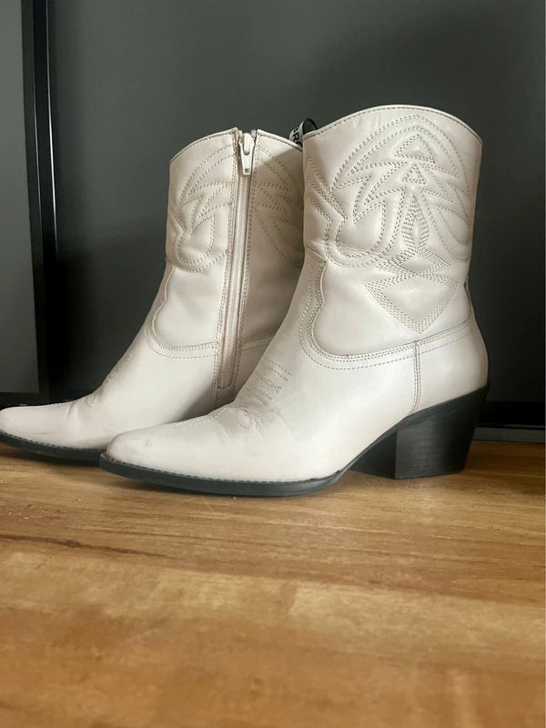 Vintage Cowboy Boots | Bronx |Cream Leather |Y2K | Size 4 UK |Frock 33