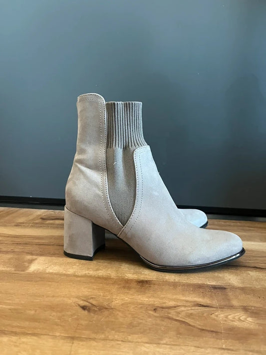 Suede Ankle Boots | Marco Tozzi  |Grey | | Size 4 UK |Frock 33