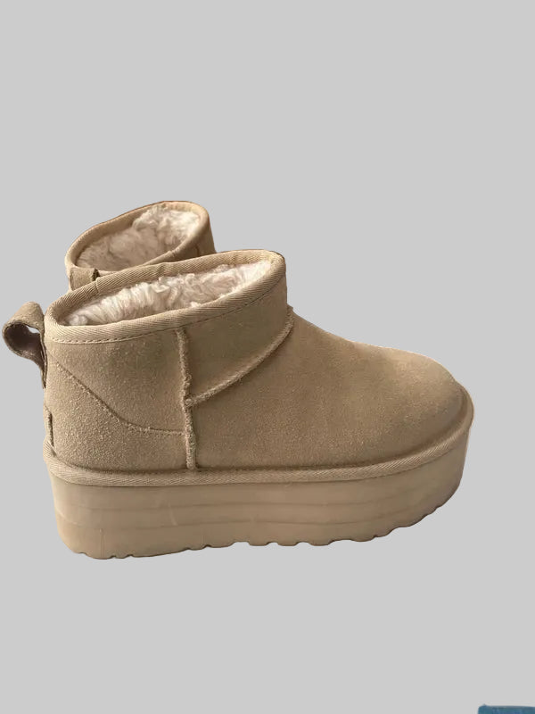 Platform Shoes | Ugg |Cream Suede | Size 5 UK |Frock 33