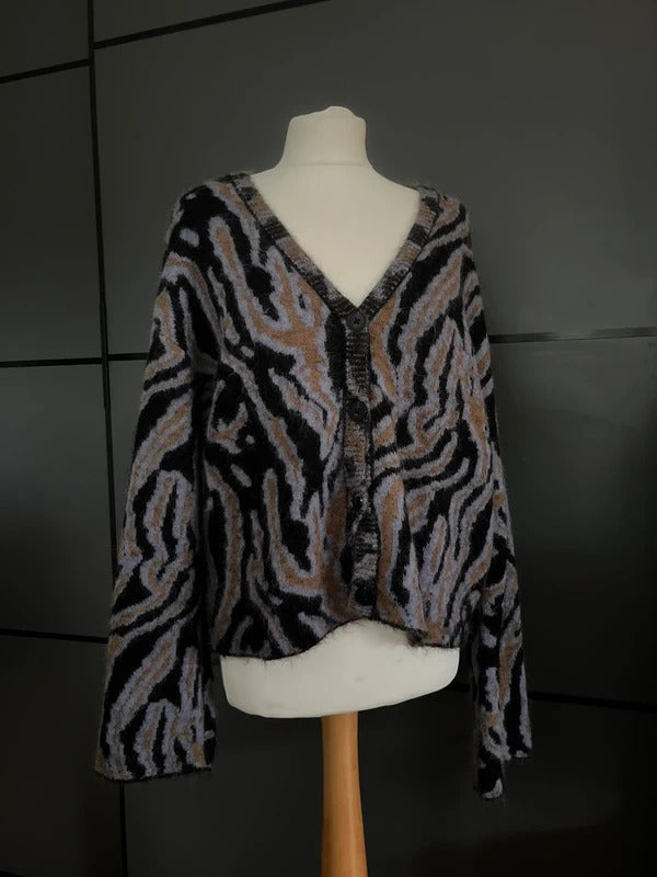 Quirky cardigan| Oversized Fit | YAS | Soft Cozy | Small