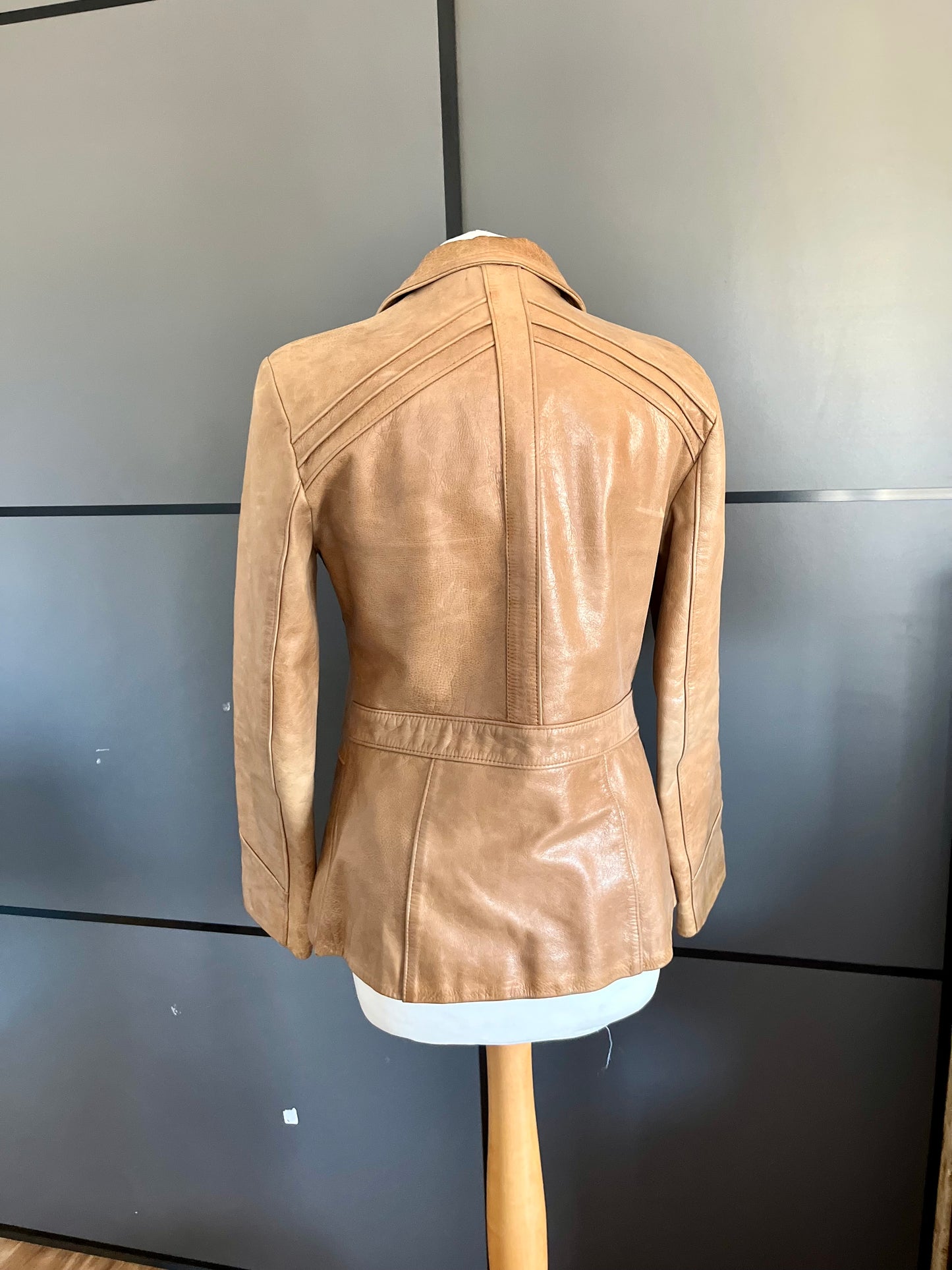 Vintage Clothing - Leather Jacket - Light Brown - Size 10- Frock 33
