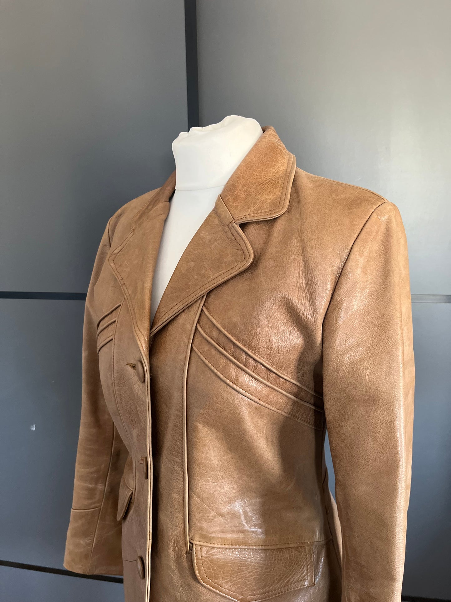Vintage Clothing - Leather Jacket - Light Brown - Size 10- Frock 33