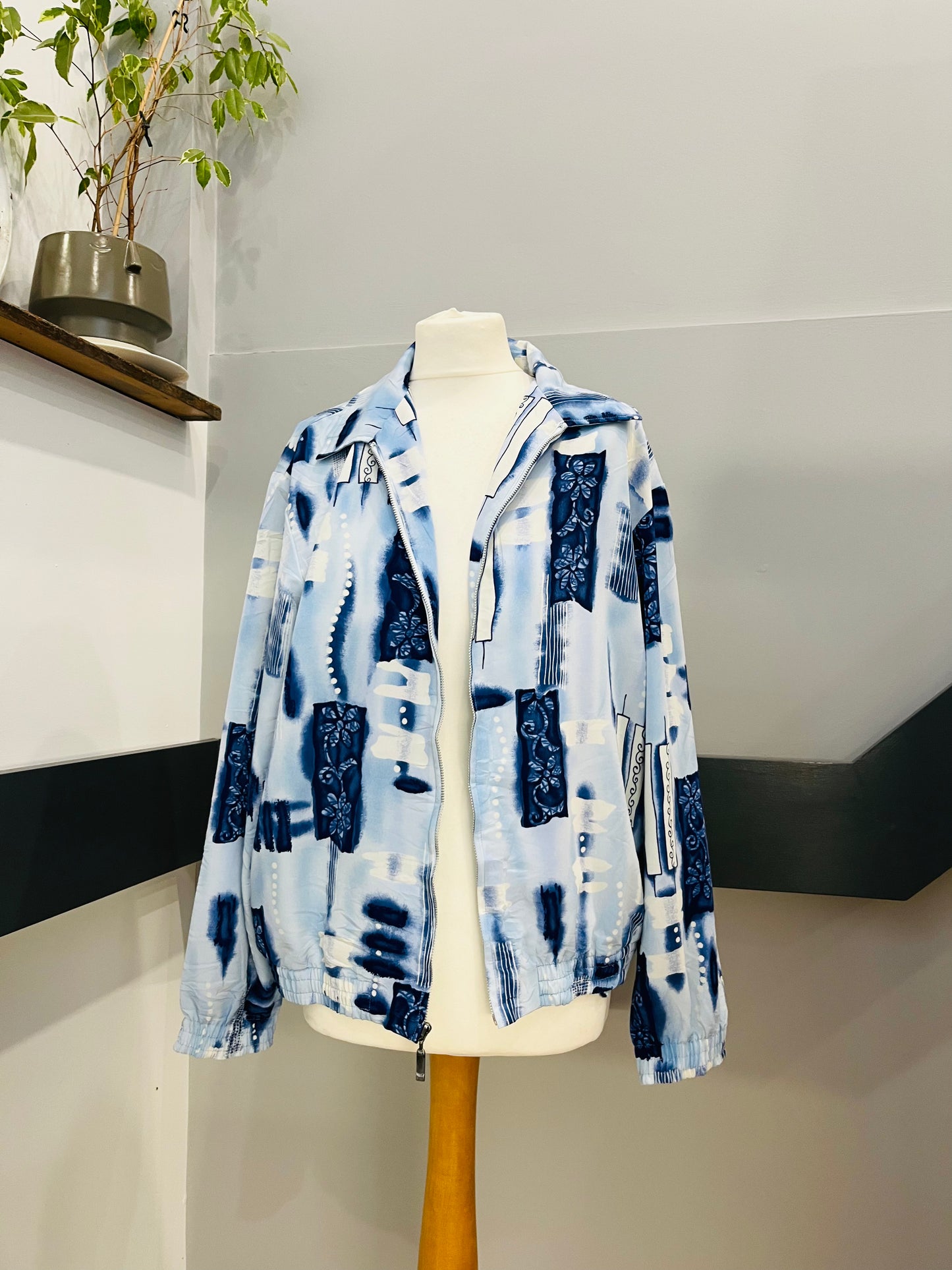 Vintage clothing- vintage Shacket -1980s Blue and White size 12 - Frock 33