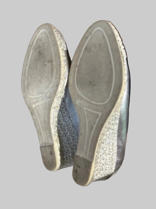 Silver wedge shoe| Mid Height | UK Size 5 | Made in Spain | Embellished Toe
