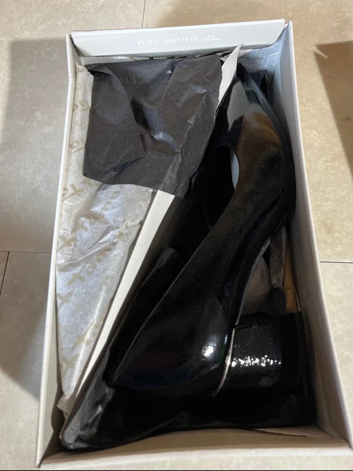 Black Patent Court Shoes | Block Heel | Size 5UK |BNIB| Tamaris