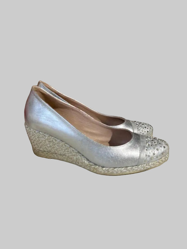 Silver wedge shoe| Mid Height | UK Size 5 | Made in Spain | Embellished Toe