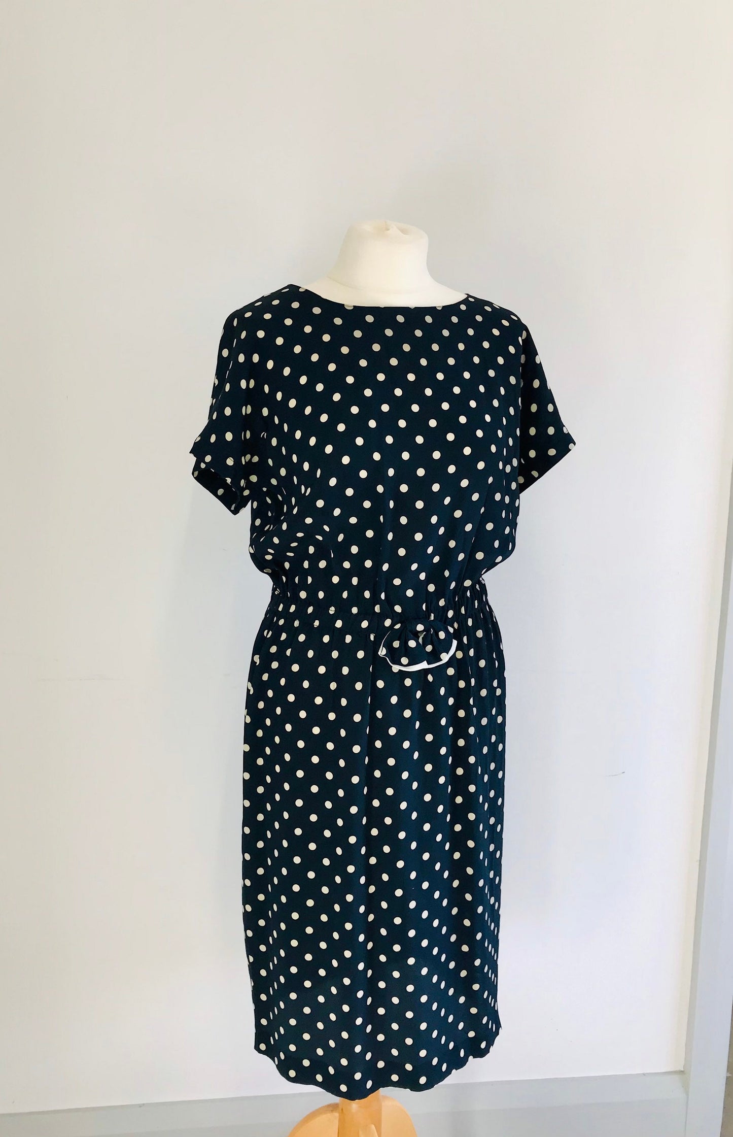 Vintage Dresses - Navy and White Midi  - Polka Dots - Size 12 With Bow at Waist
