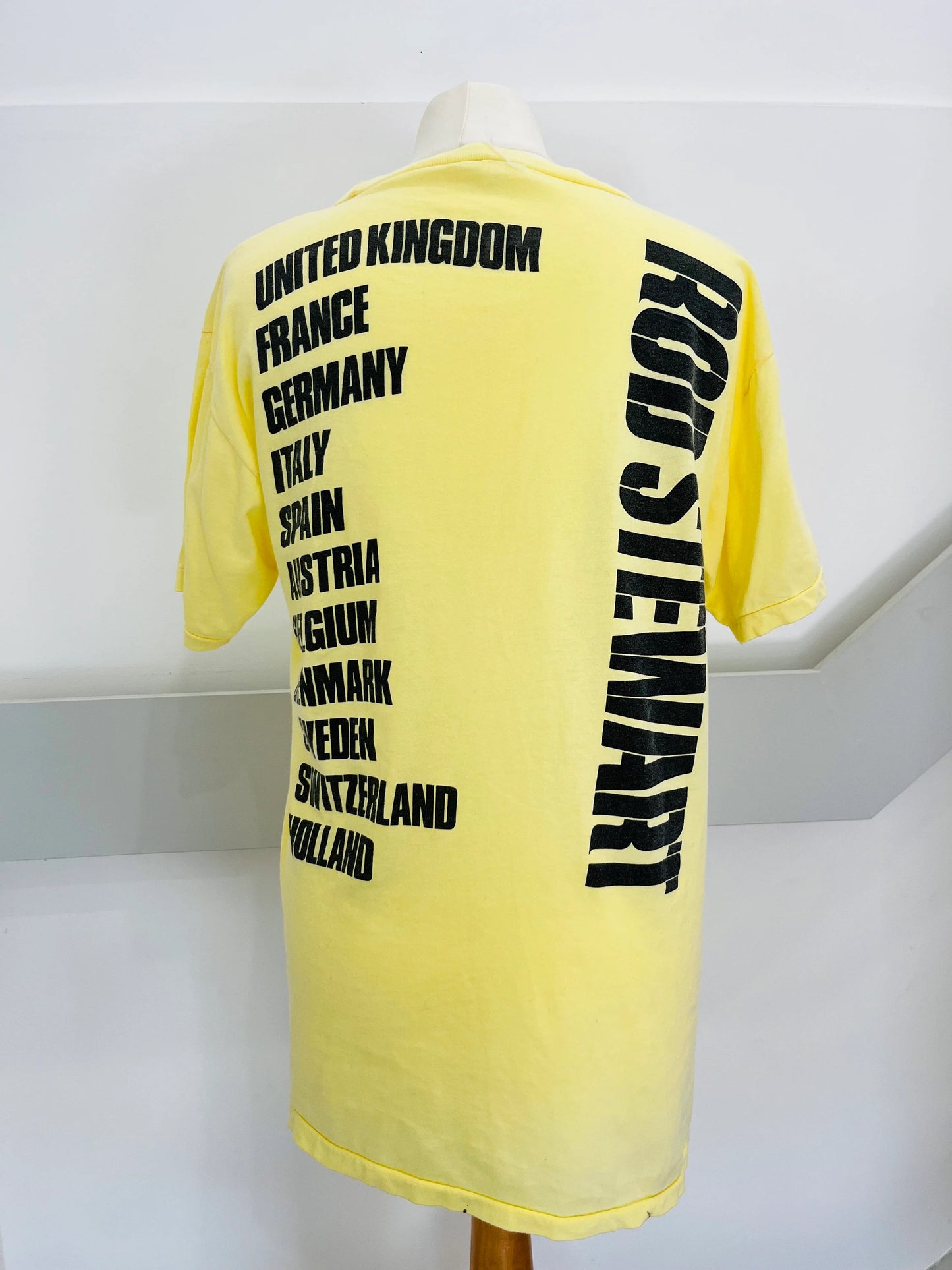 Vintage Band Tee | 70s 80s Rod Stewart T-shirt |UK and European Tour | Frock33