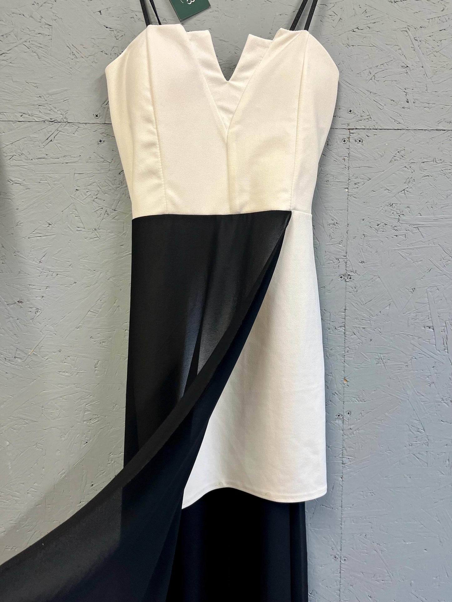 Vintage Clothing - Vintage Dress- Maxi Dress- Monochrome - 90s - Black and White Maxi-  size 8 - Frock33