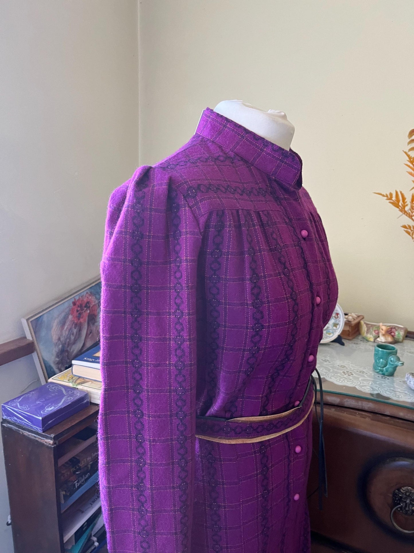 Vintage Clothing -Vintage Dress - Purple Dress - Size 8 - 10 Frock 33