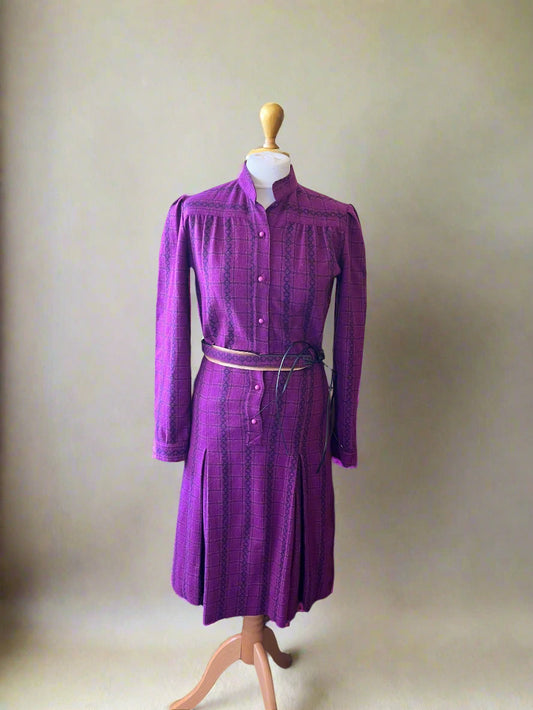 Vintage Clothing - Vintage Dress - 1970s Wool Blend - Size 10 - Frock 33