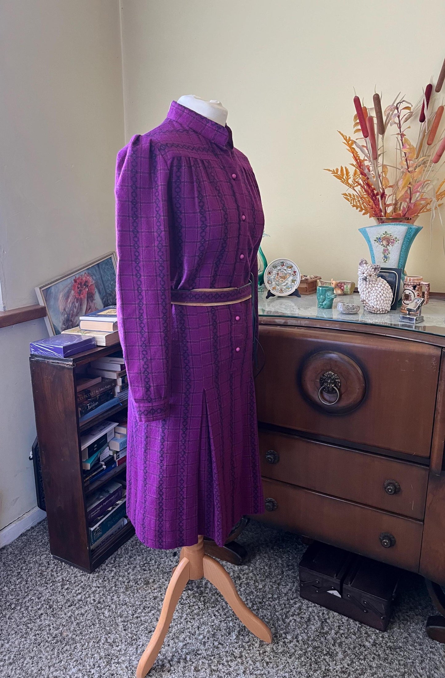 Vintage Clothing -Vintage Dress - Purple Dress - Size 8 - 10 Frock 33