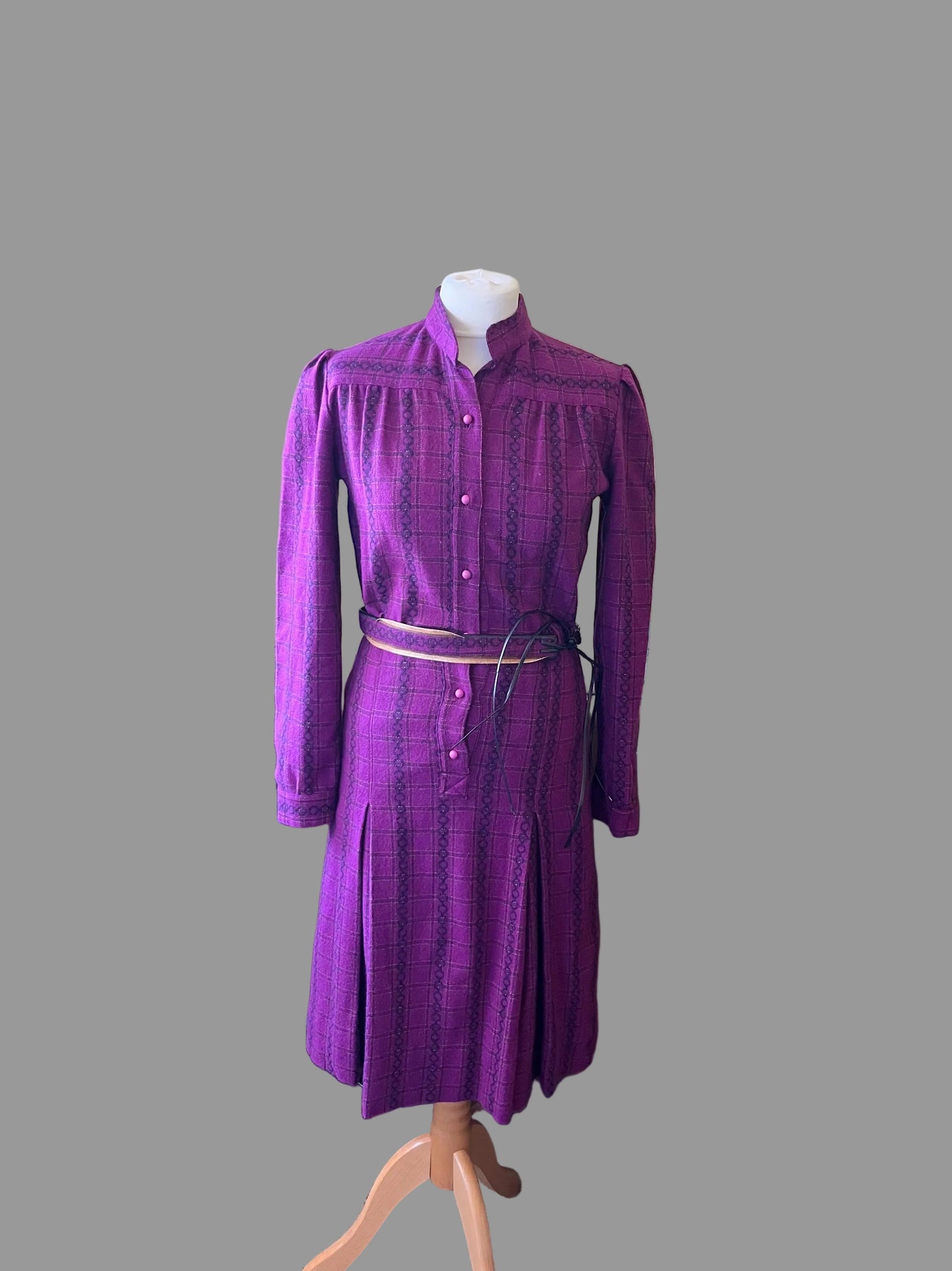 Vintage Clothing -Vintage Dress - Purple Dress - Size 8 - 10 Frock 33