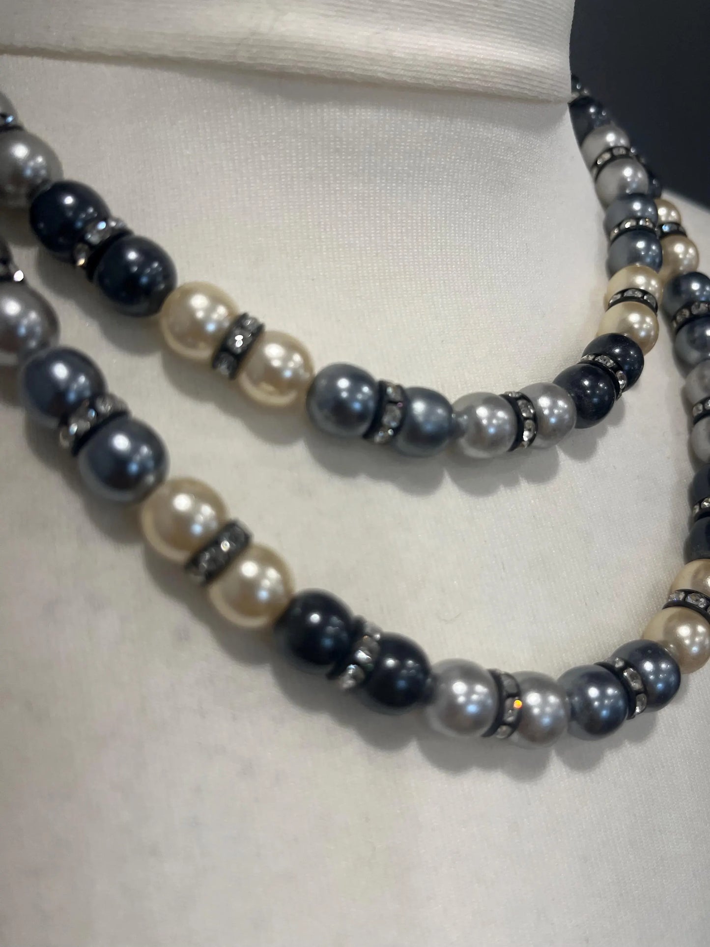 Vintage Jewellery - Vintage Double-Row Pearl Effect Necklace • Elegant Timeless Style • Statement Jewelry Frock33