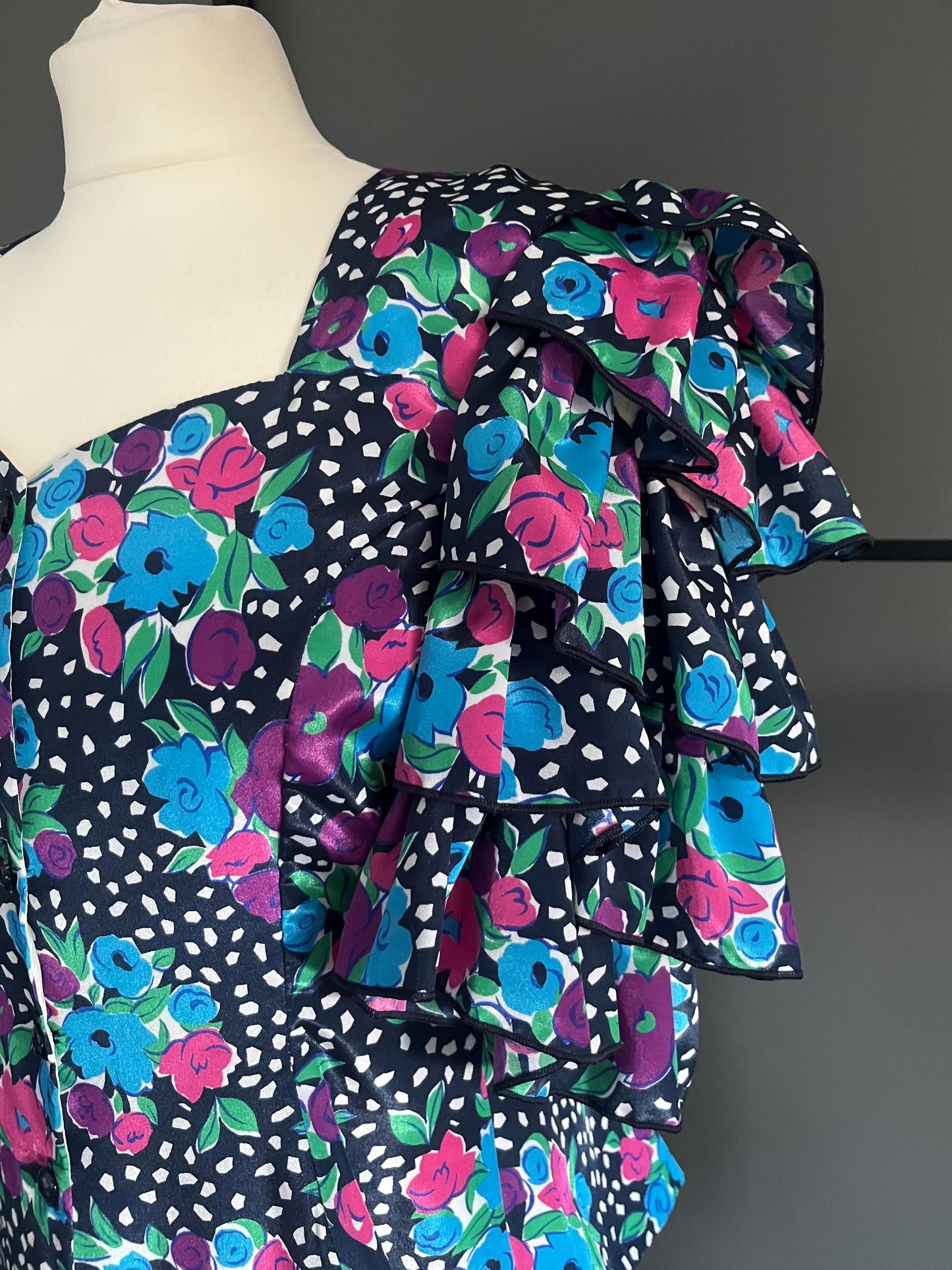 Vintage Clothing - Vintage Two Piece - Matching Top and Skirt - 1980s - Size 12 - Frock 33