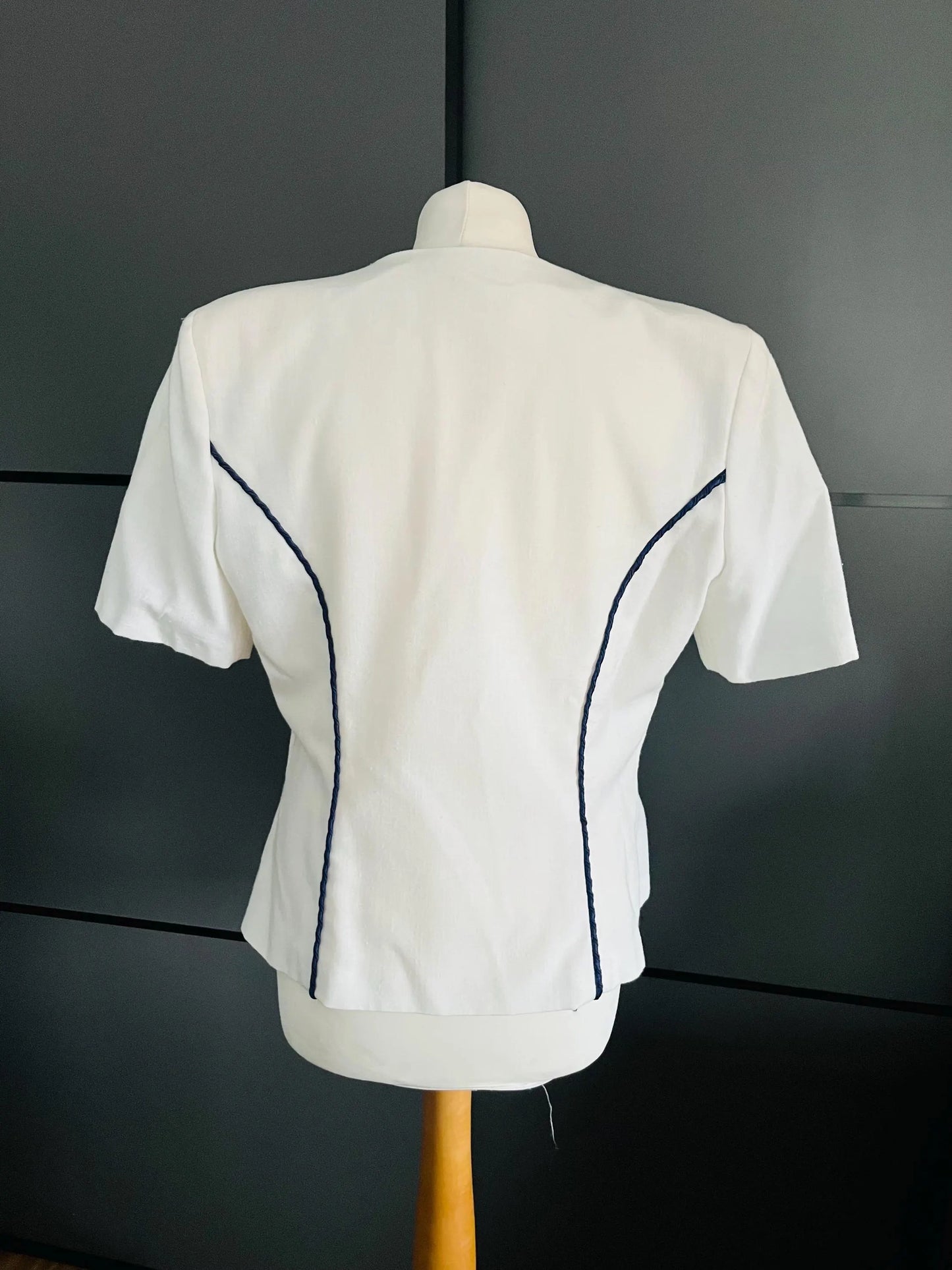 Vintage Clothing |80s Co Ord Power Suit | White & Navy |UK Size 10 |Frock33