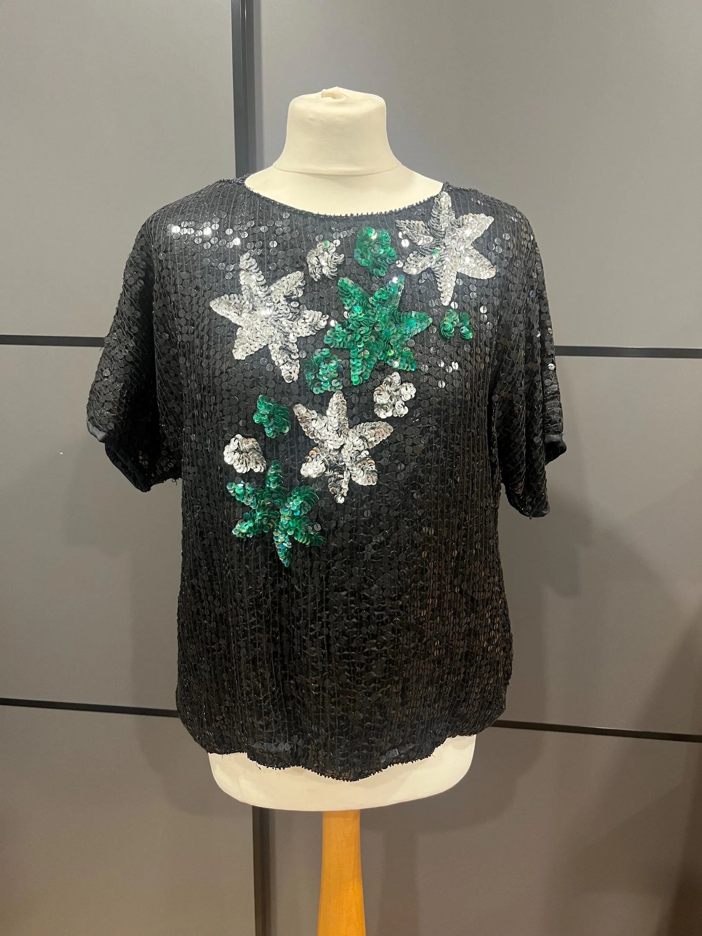 Vintage Clothing- Vintage Party Top - sequinned - size 12 - 14 - Frock33