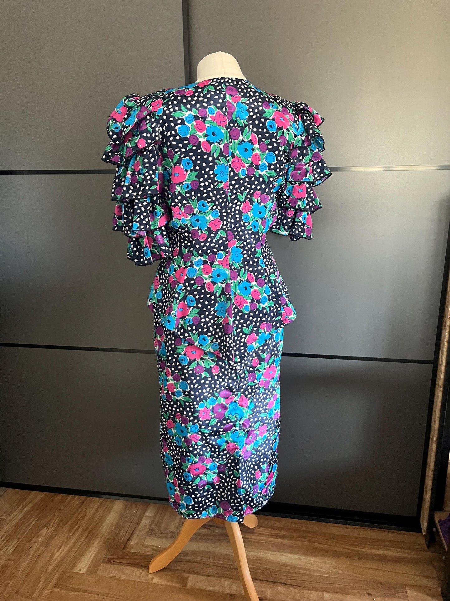 Vintage Clothing - Vintage Two Piece - Matching Top and Skirt - 1980s - Size 12 - Frock 33