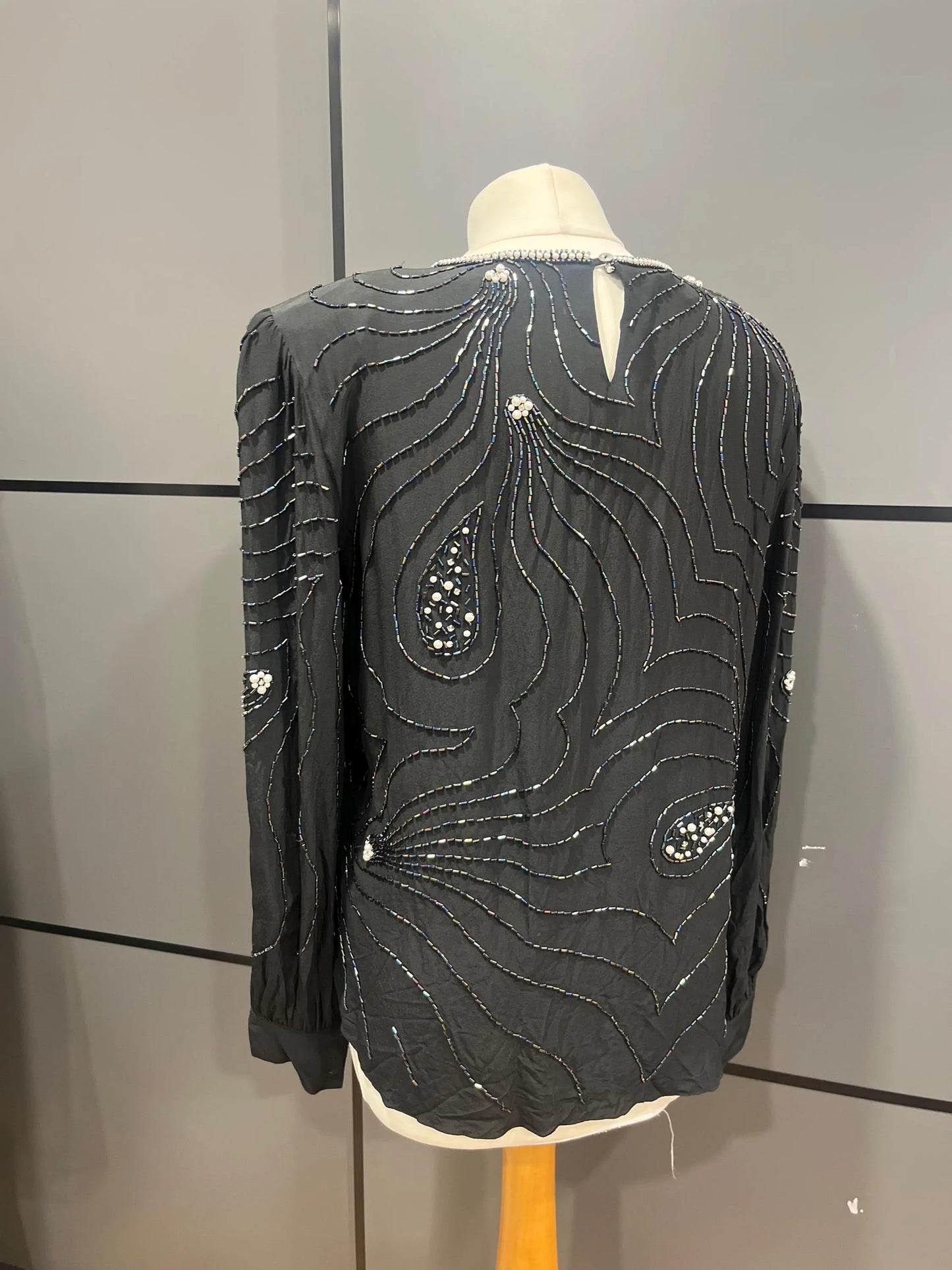 Vintage Clothing- Vintage Party Top - Silk and sequinned - size 12 Frock33