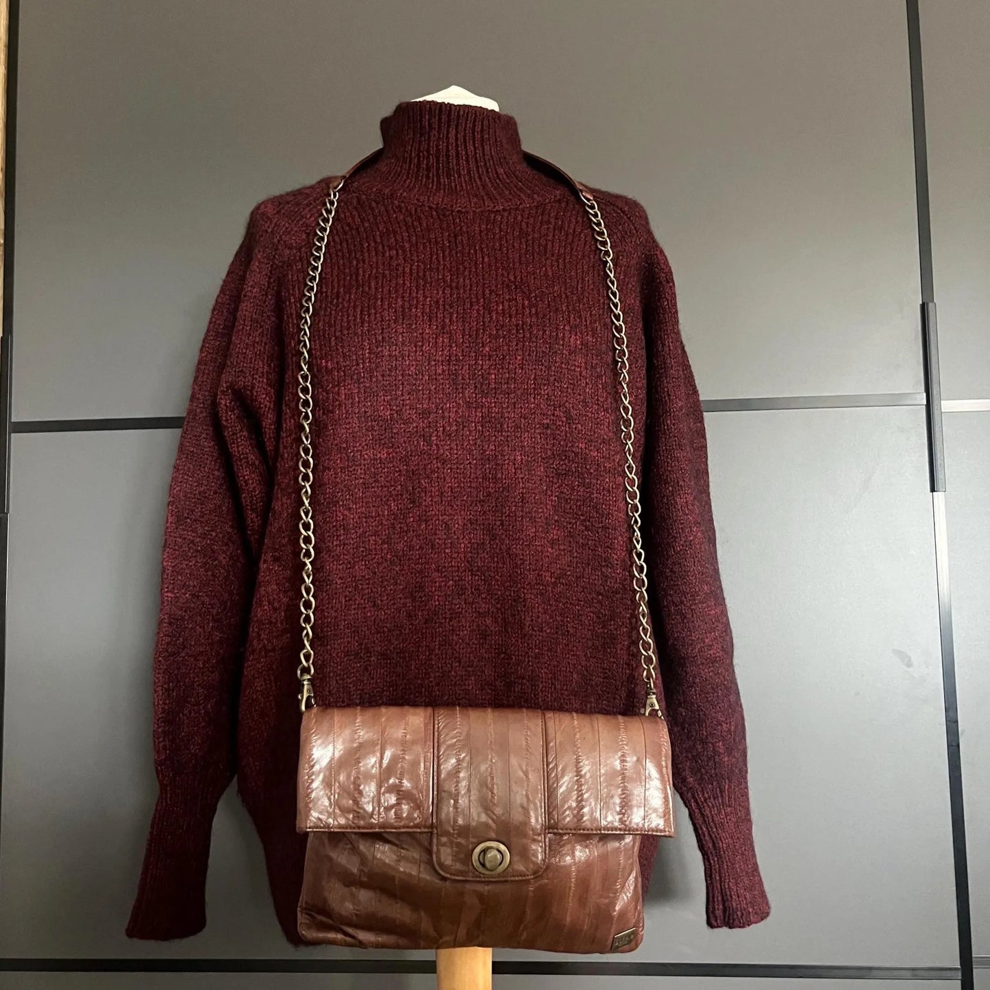 Vintage Sustainable Leather | BoBelle London |Eel Skin Shoulder Bag |Brown Leather | Chain Strap Purse
