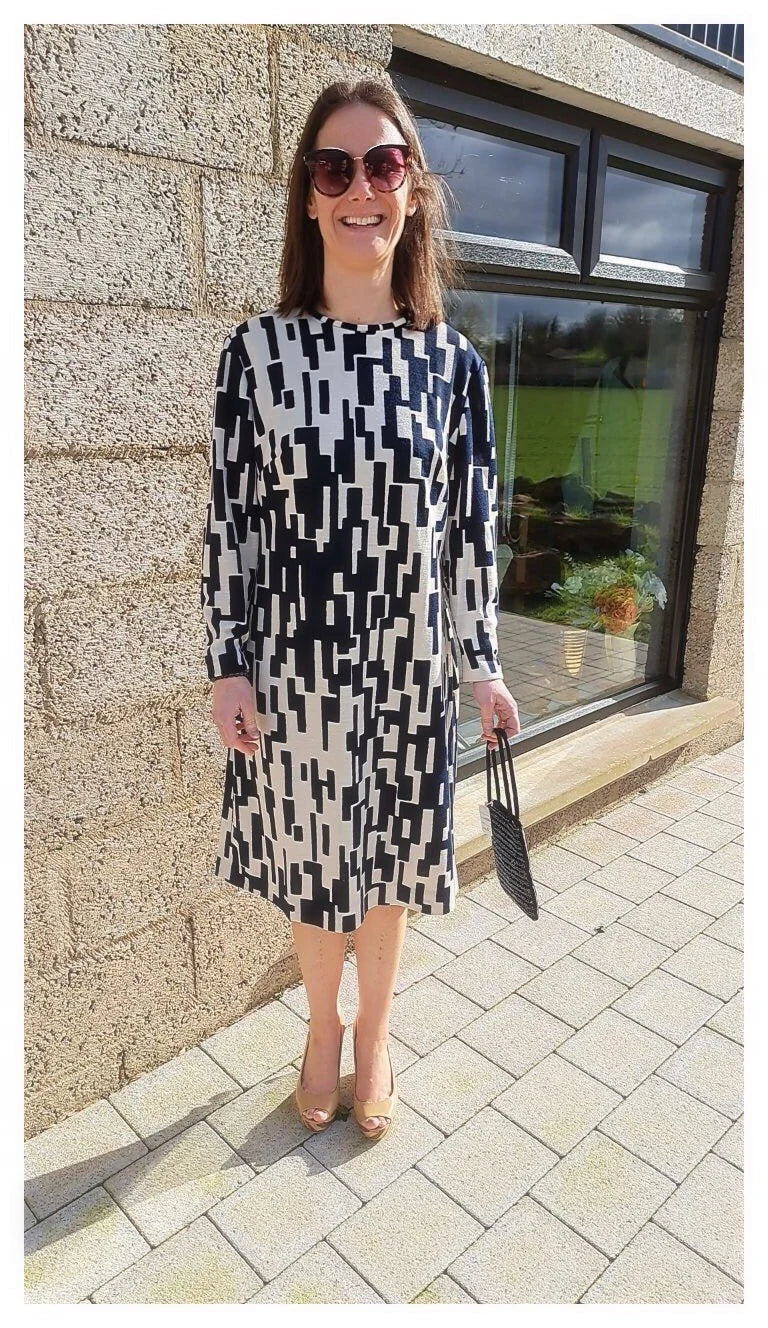 Vintage Dresses | 1960s Navy and White Mod Dress by Win Fink Modell | Frock33